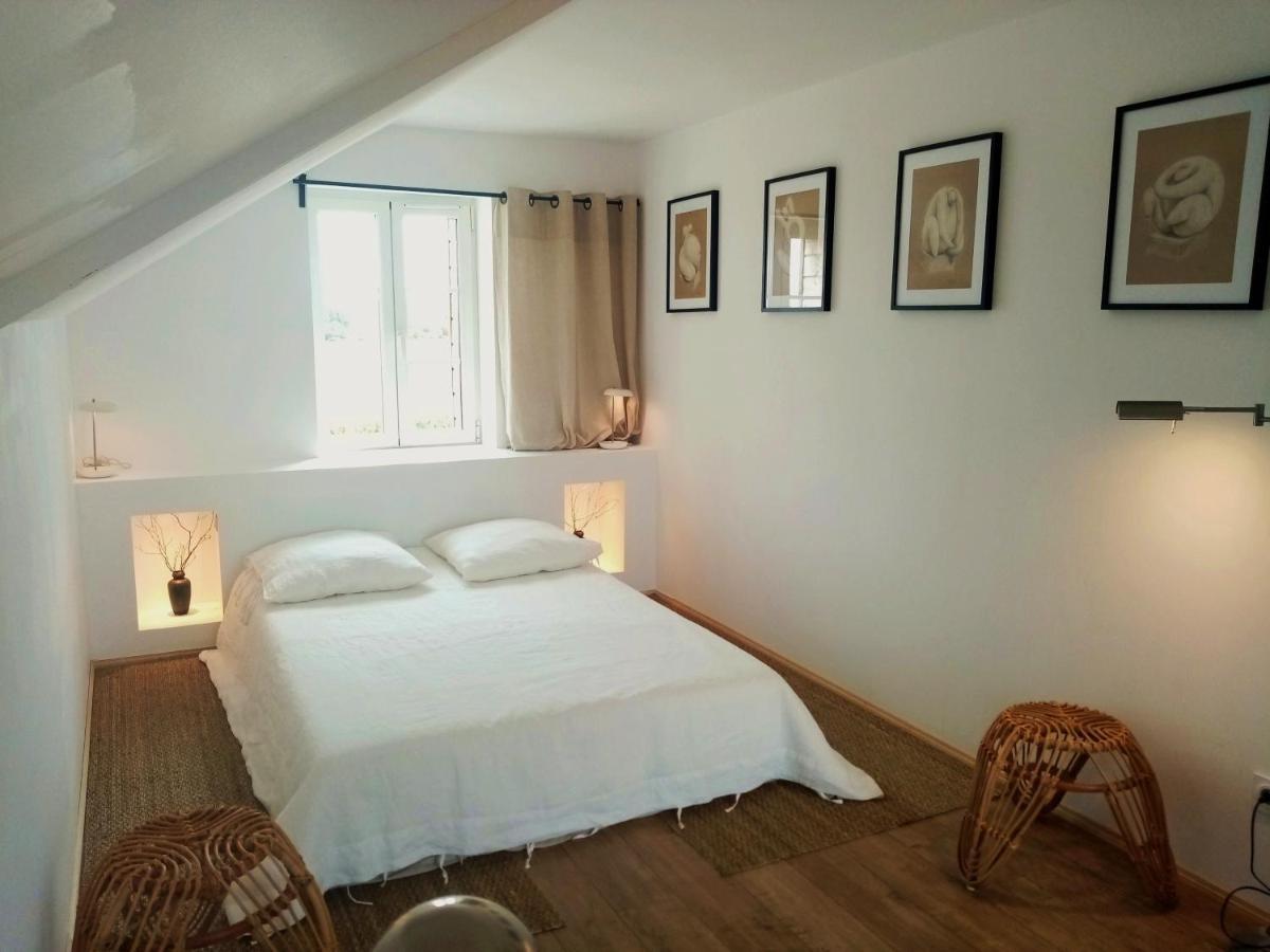 Galerie, Tumulus De La Hogue Hotel Fontenay-le-Marmion Bagian luar foto