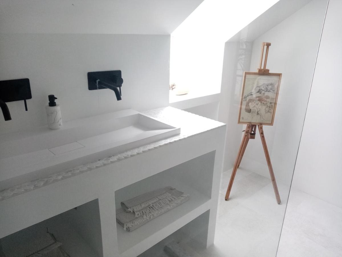Galerie, Tumulus De La Hogue Hotel Fontenay-le-Marmion Bagian luar foto