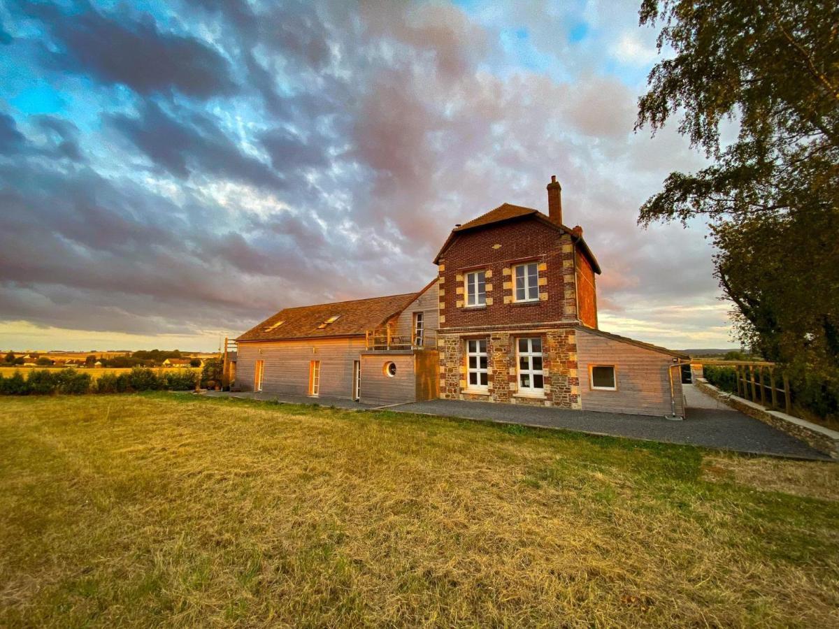 Galerie, Tumulus De La Hogue Hotel Fontenay-le-Marmion Bagian luar foto