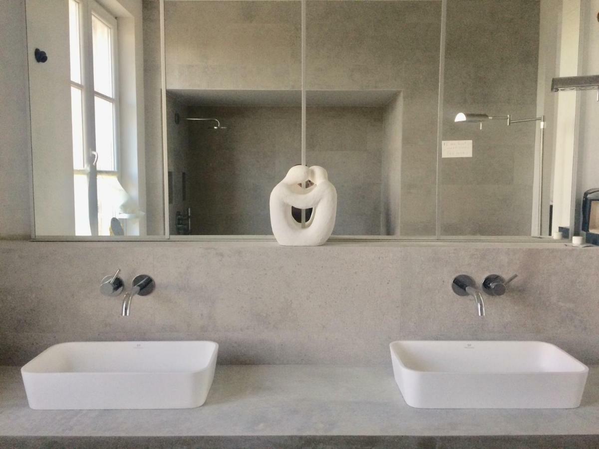 Galerie, Tumulus De La Hogue Hotel Fontenay-le-Marmion Bagian luar foto