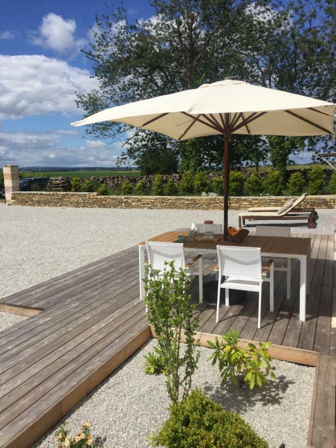 Galerie, Tumulus De La Hogue Hotel Fontenay-le-Marmion Bagian luar foto